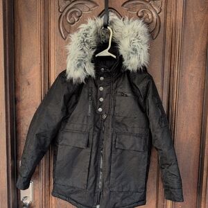 Awaknd Land Kids Jacket Black with Faux Fur Hood// Water Resistant,Wind Proof